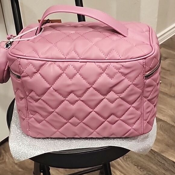 Steve Madden Quilted Zip Around Travel Cosmetic Case- Rose - Picture 6 of 11